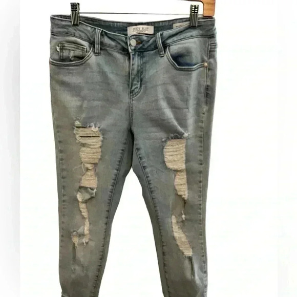 Judy Blue Boyfriend Fit, Light Blue, Size 7/28, Very Stretchy, Great Condition, - Picture 13 of 13